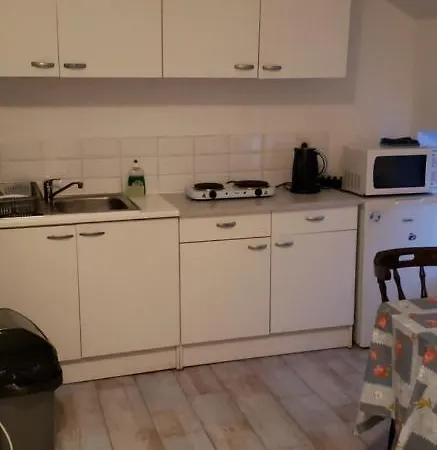 Apartman Mantekila Marcinelle